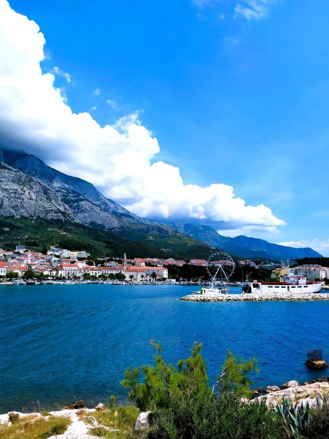 Studio Apartmani Dora Makarska Exterior photo